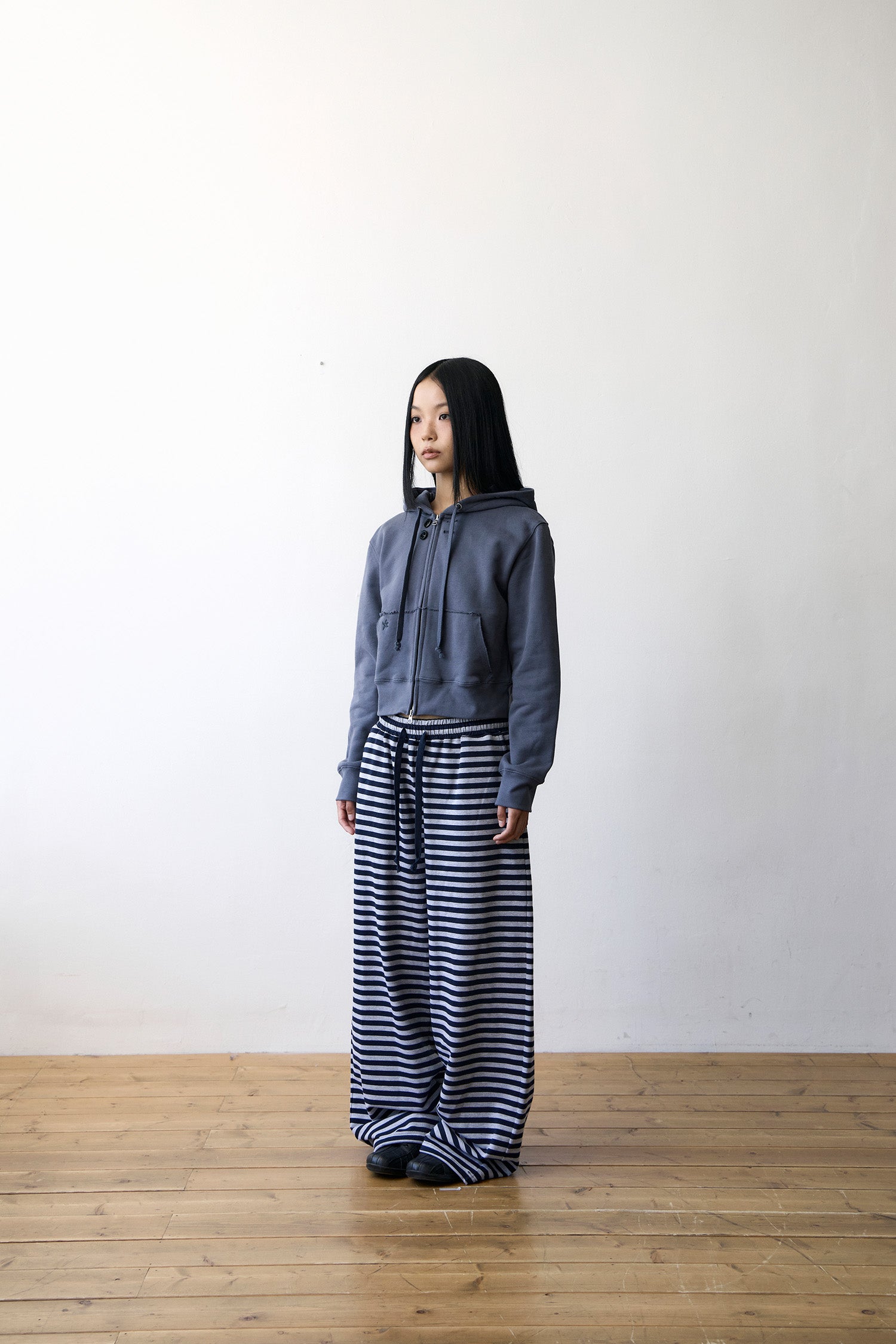 TCM stripe sweat pants (navy/charcoal)