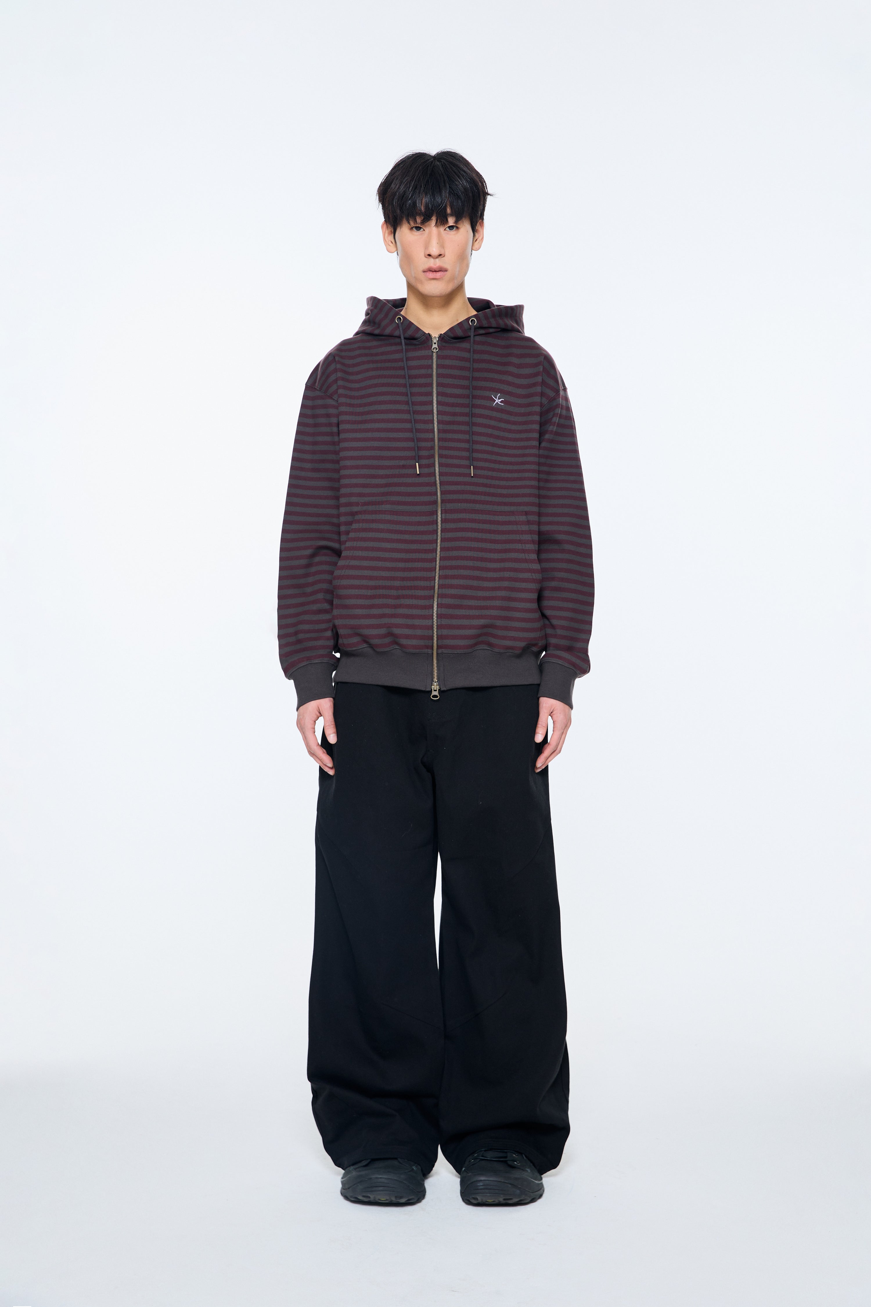 TCM stripe hooded zip-up (charcoal/burgundy)