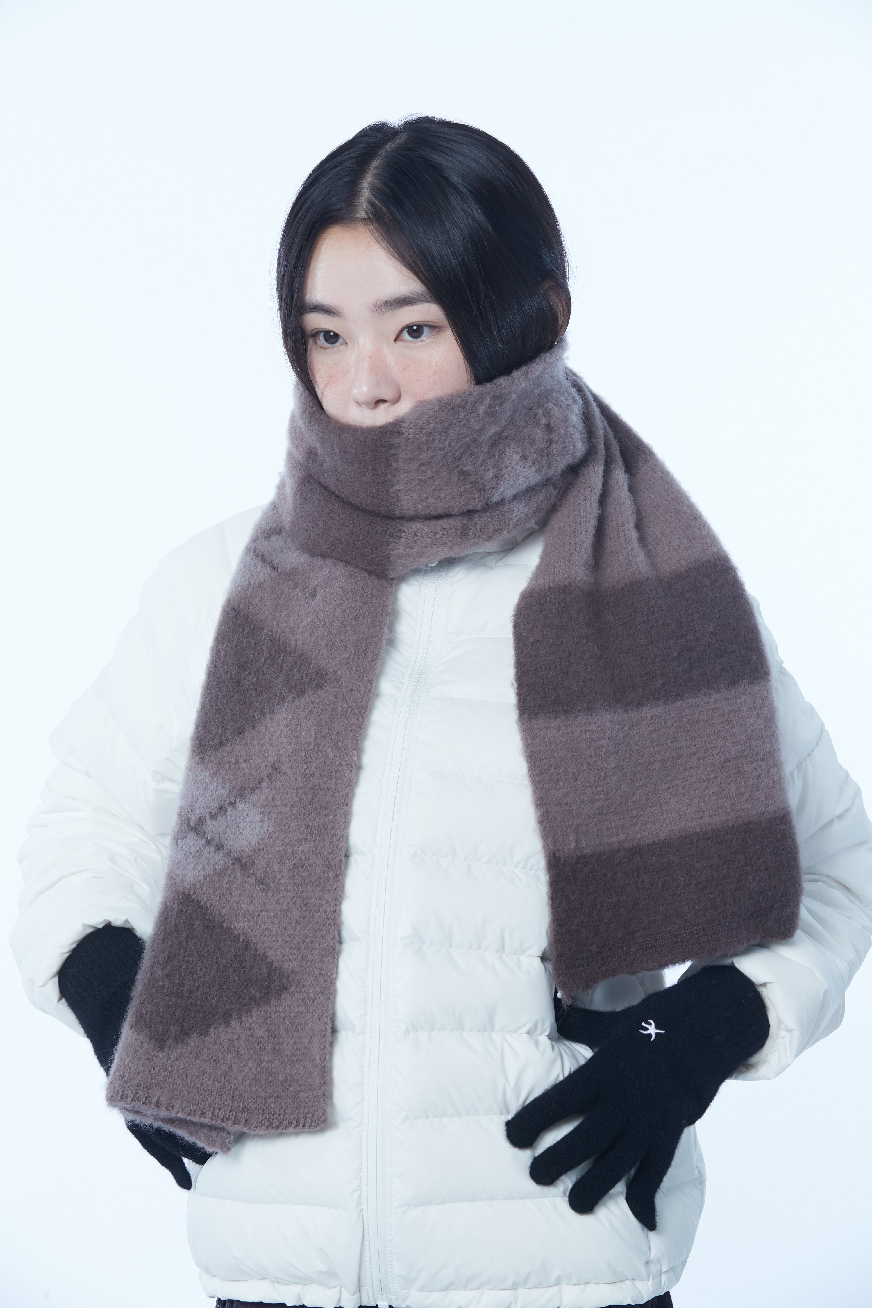 TCM stripe argyle muffler (brown)