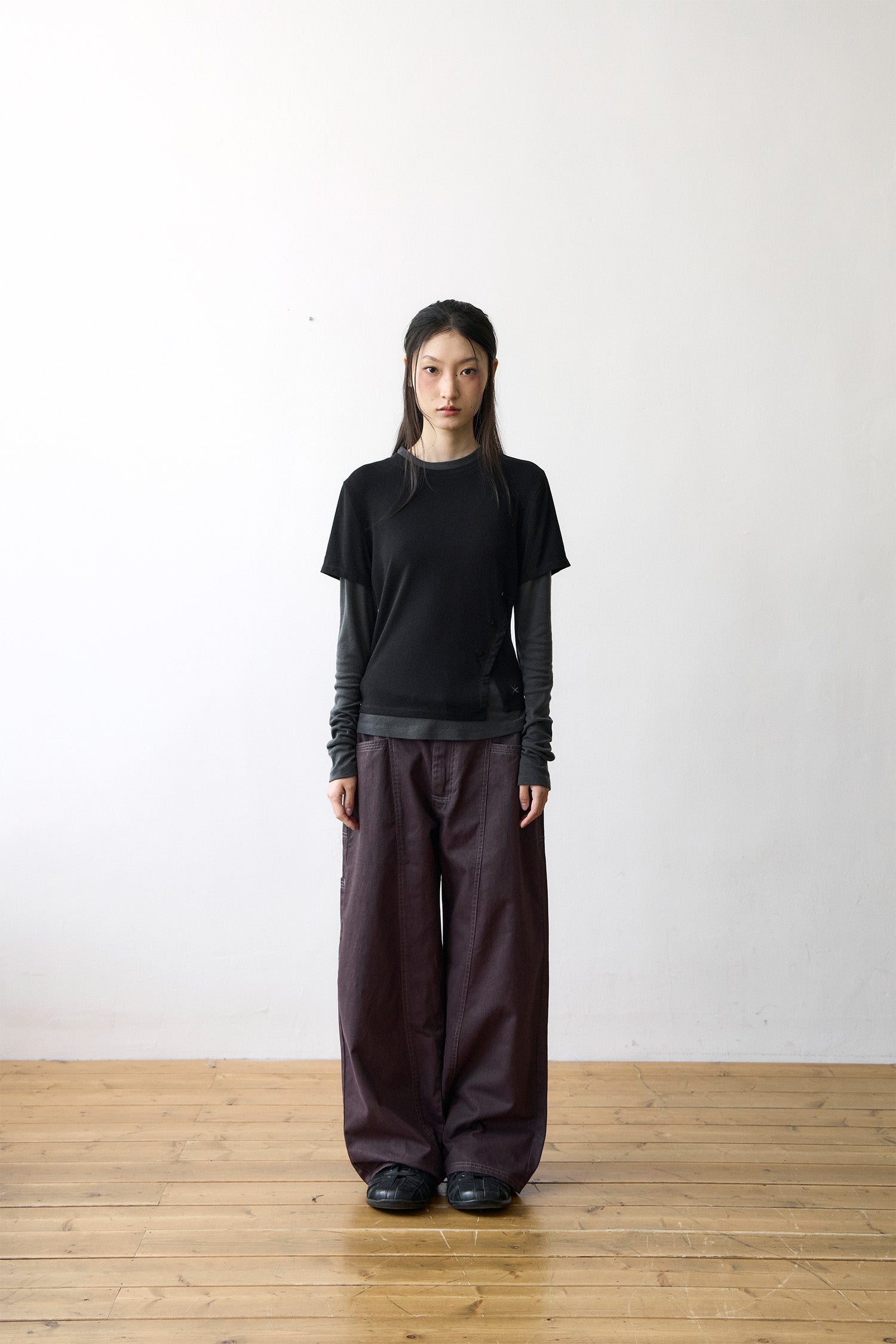 TCM stitch cargo pants (dark purple)