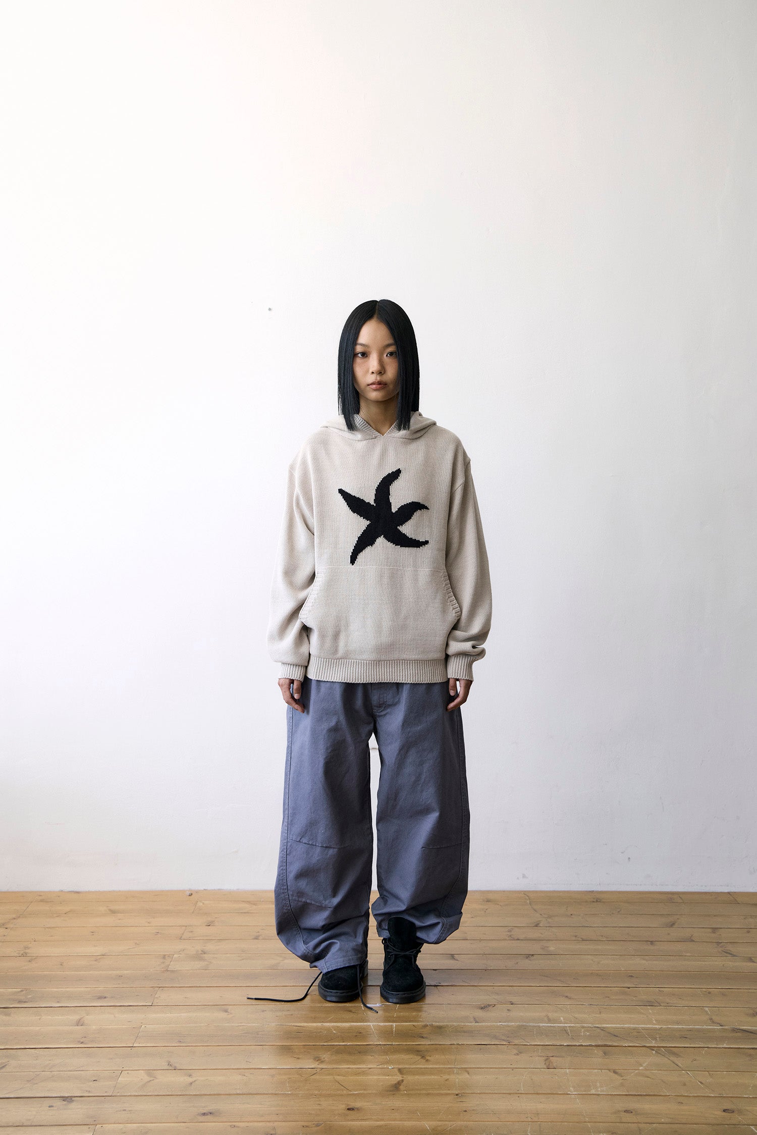 TCM starfish logo knit hoodie (ivory)
