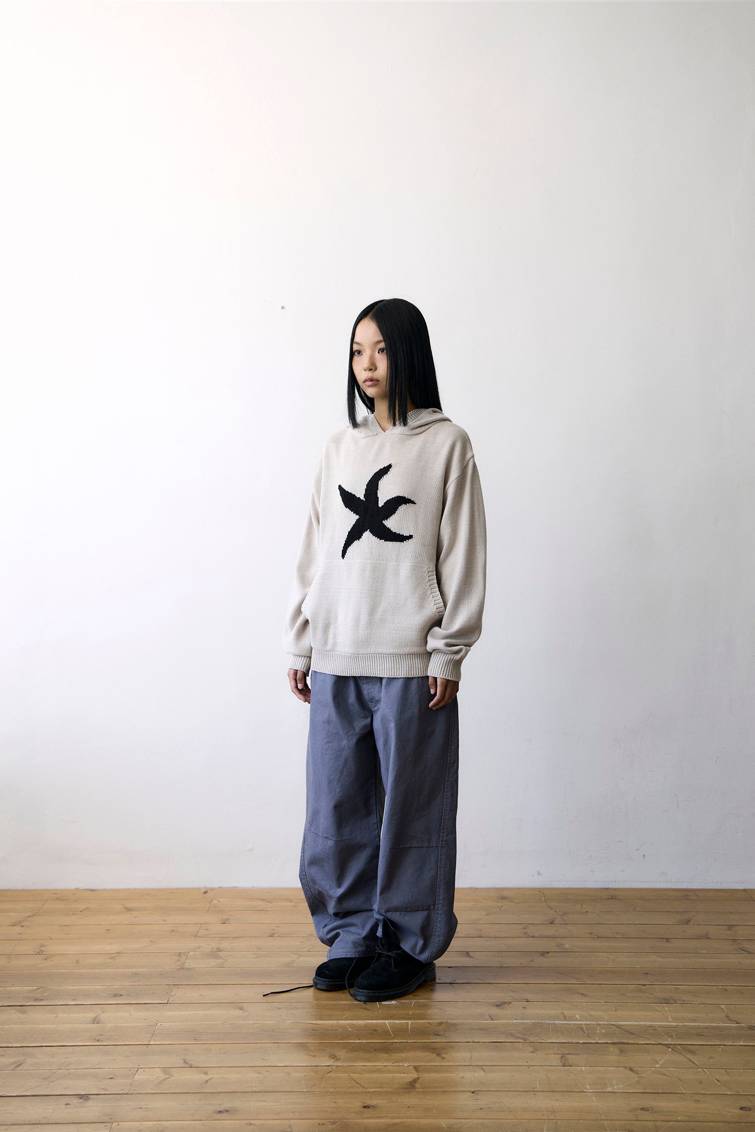 TCM starfish logo knit hoodie (ivory)