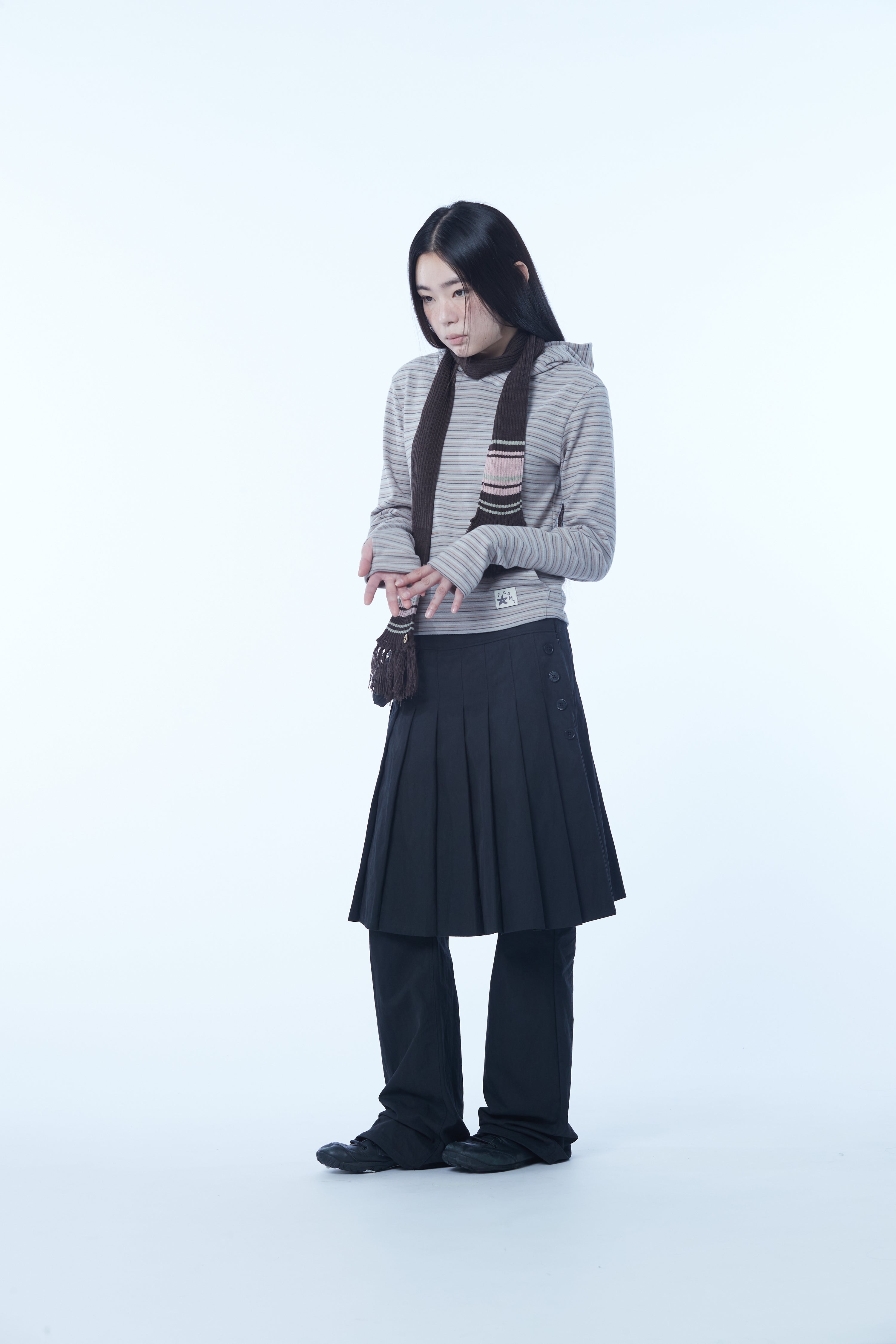 TCM stripe crop hoodie (grey)