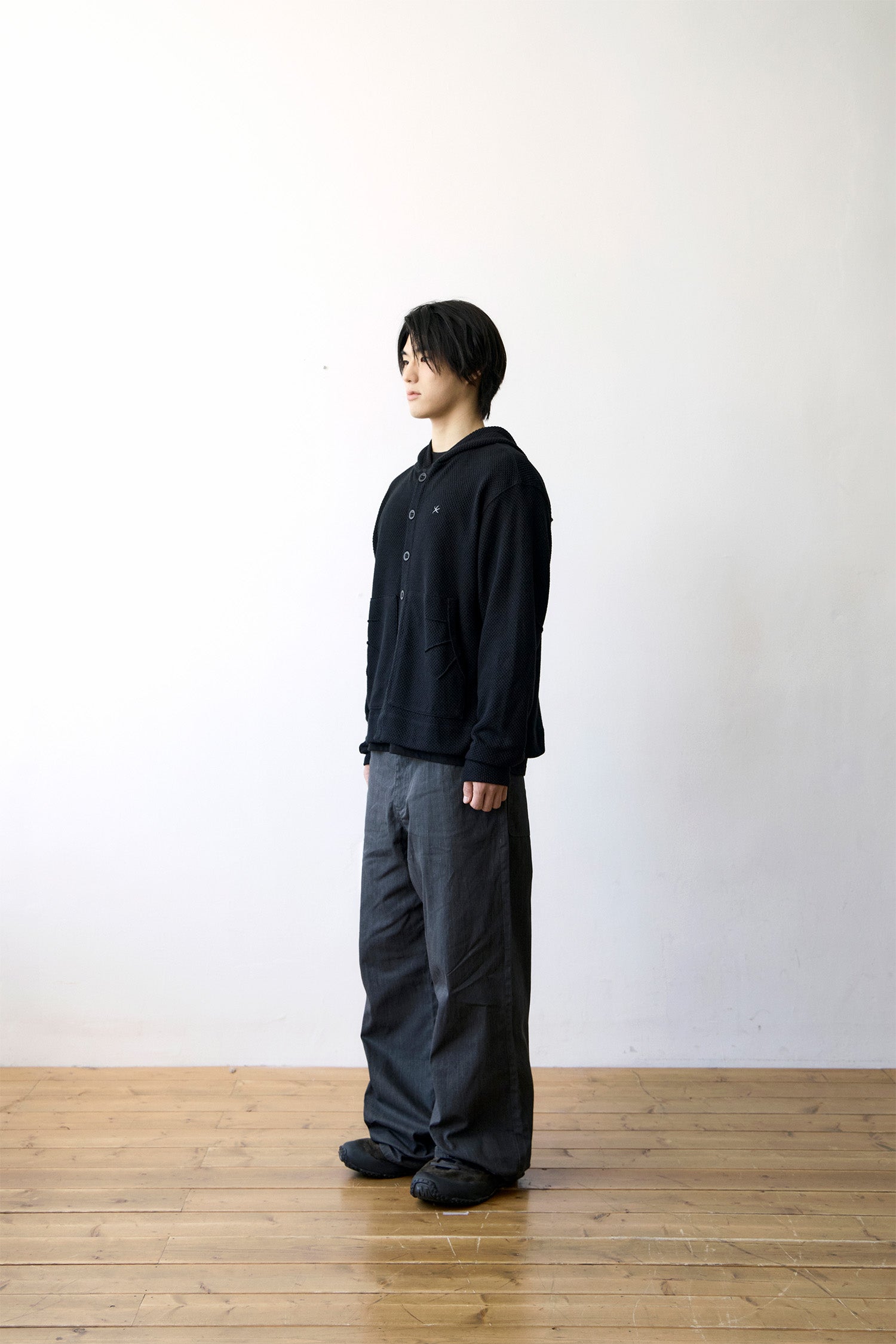 TCM starfish patch pants (charcoal black)