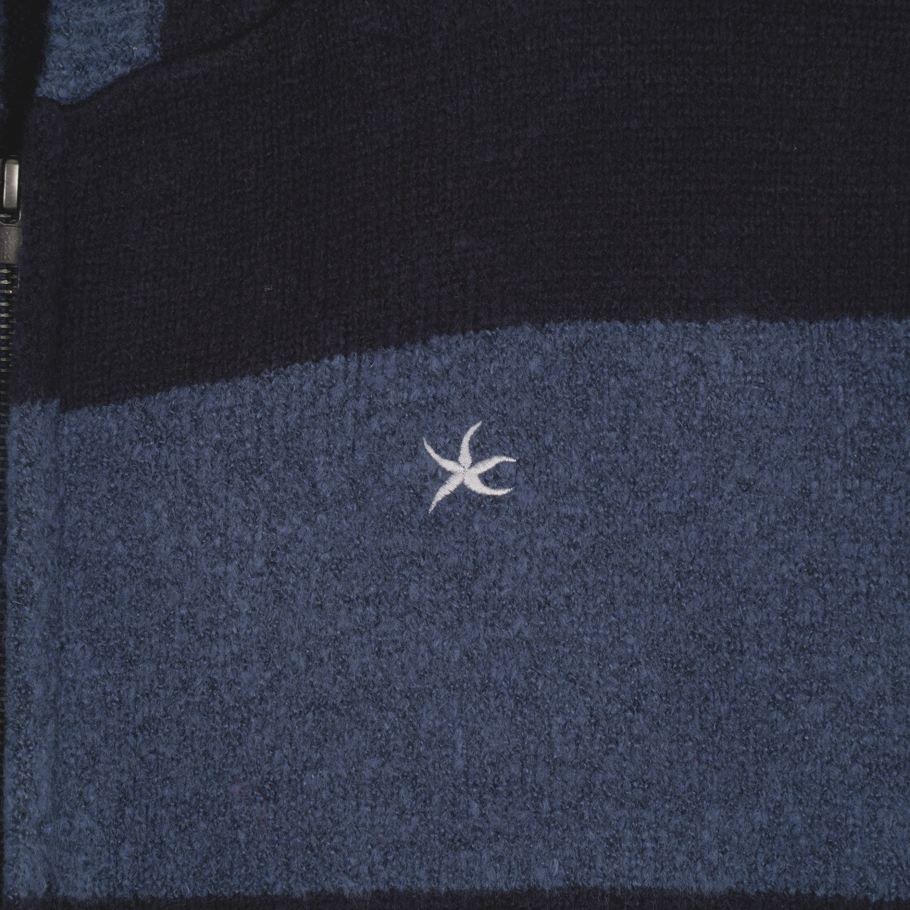 TCM stripe knit hooded zip-up (navy/black)