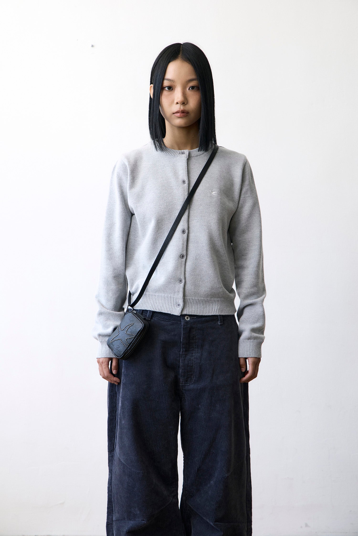 TCM starfish stud mini pouch (black)