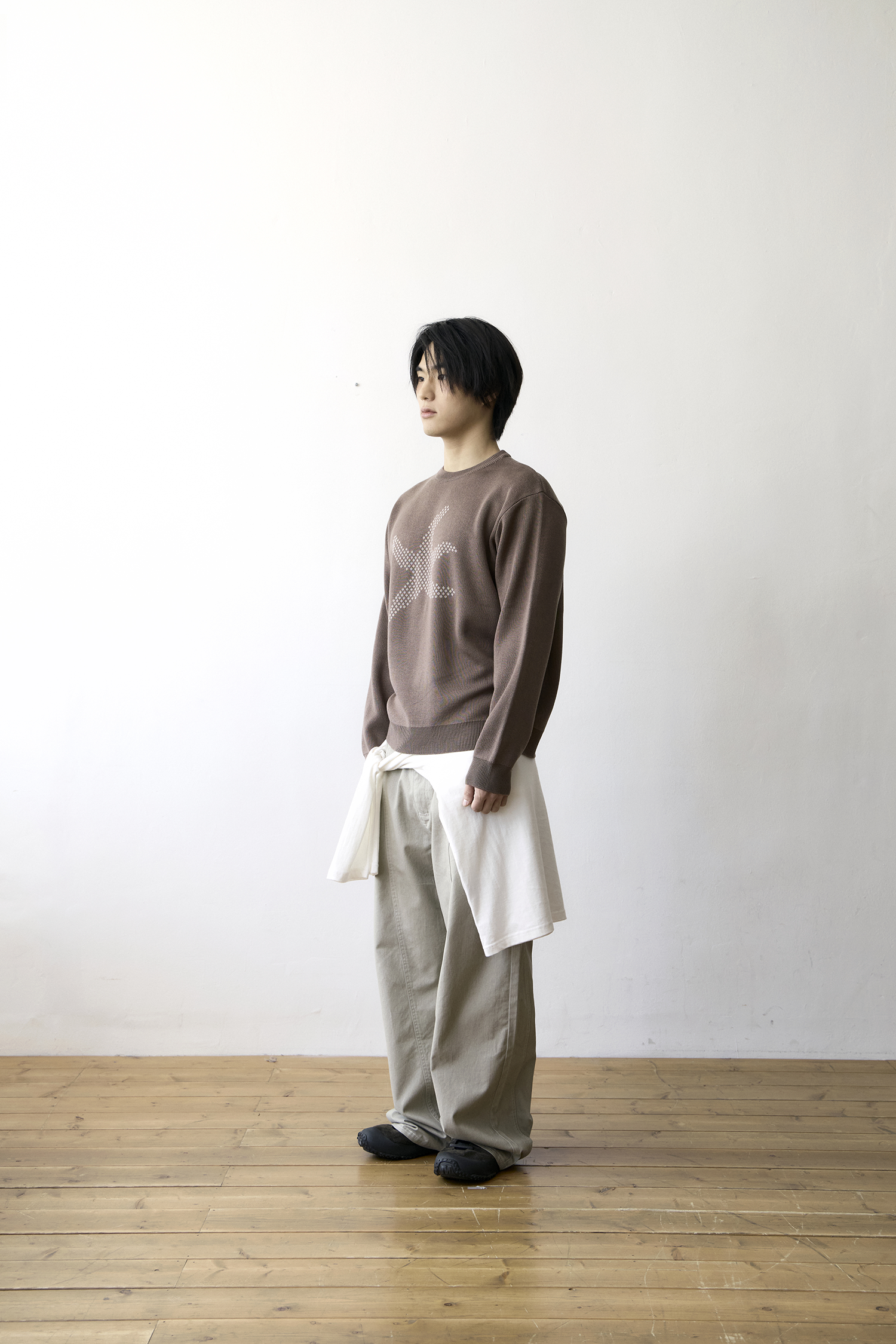 TCM starfish logo knit (brown)