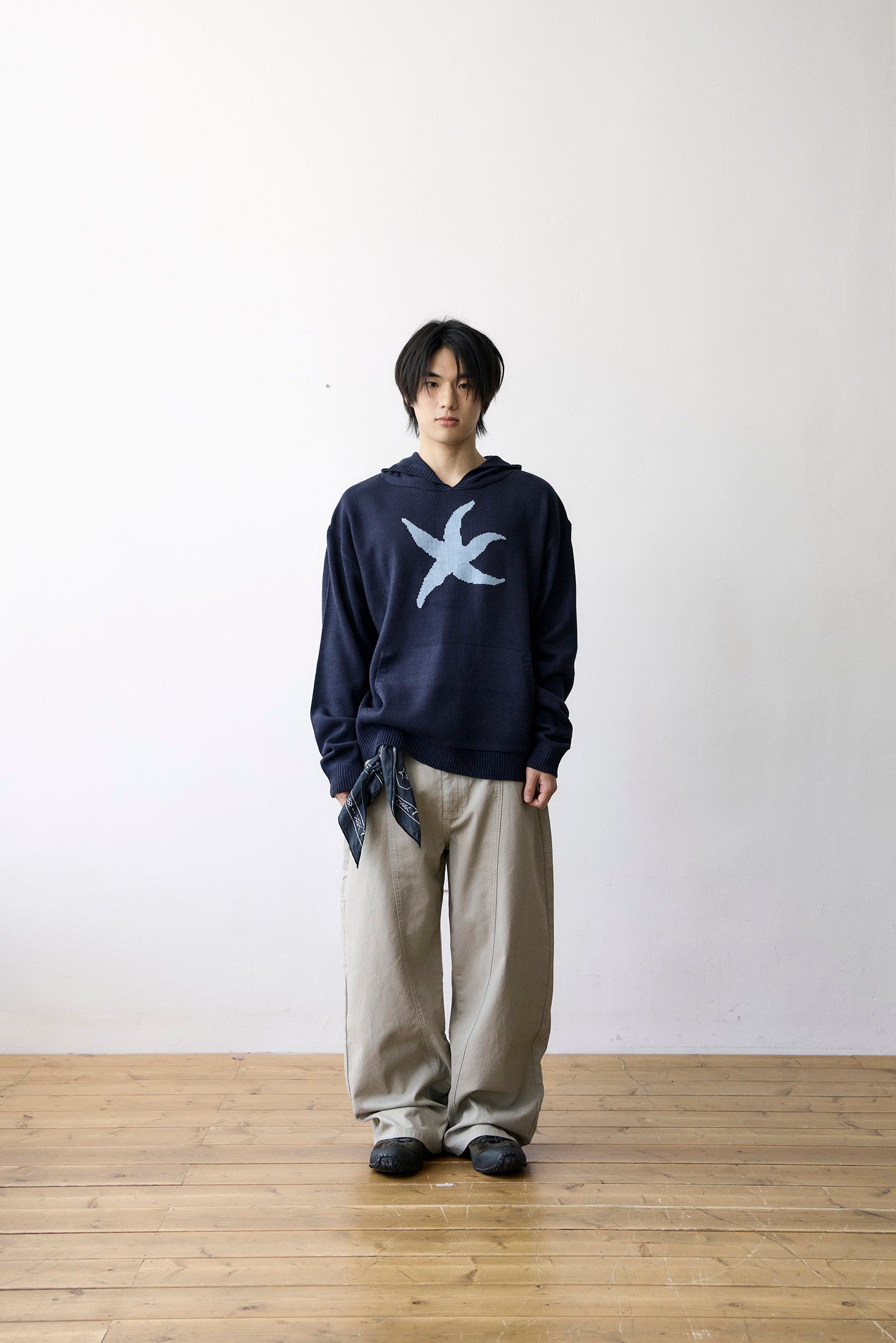 TCM starfish logo knit hoodie (navy)