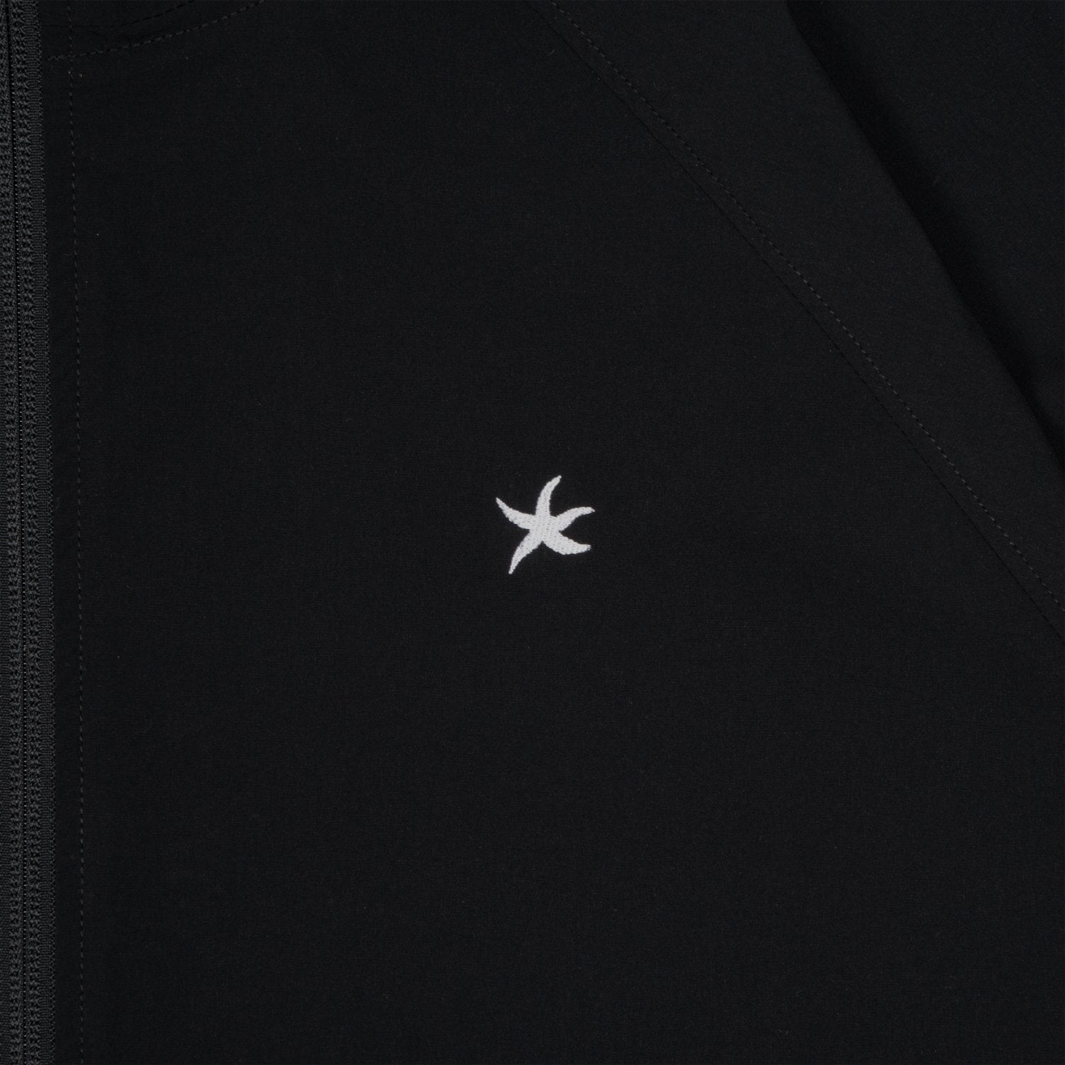 TCM starfish light hooded zip-up (black)