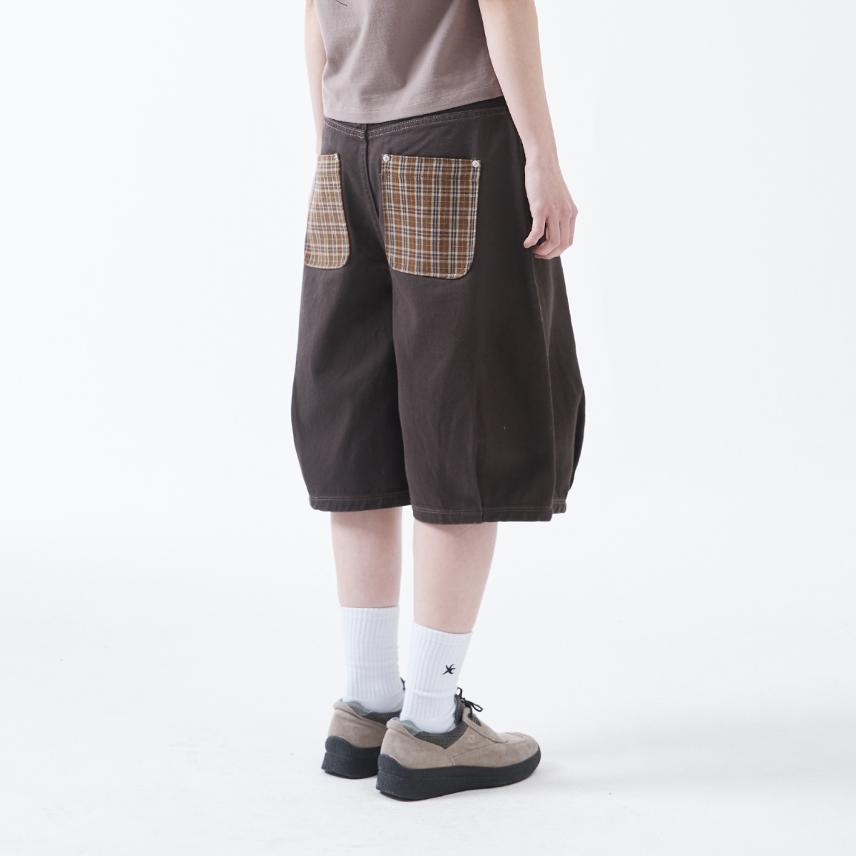 TCM charcoal check pocket cotton shorts unisex
