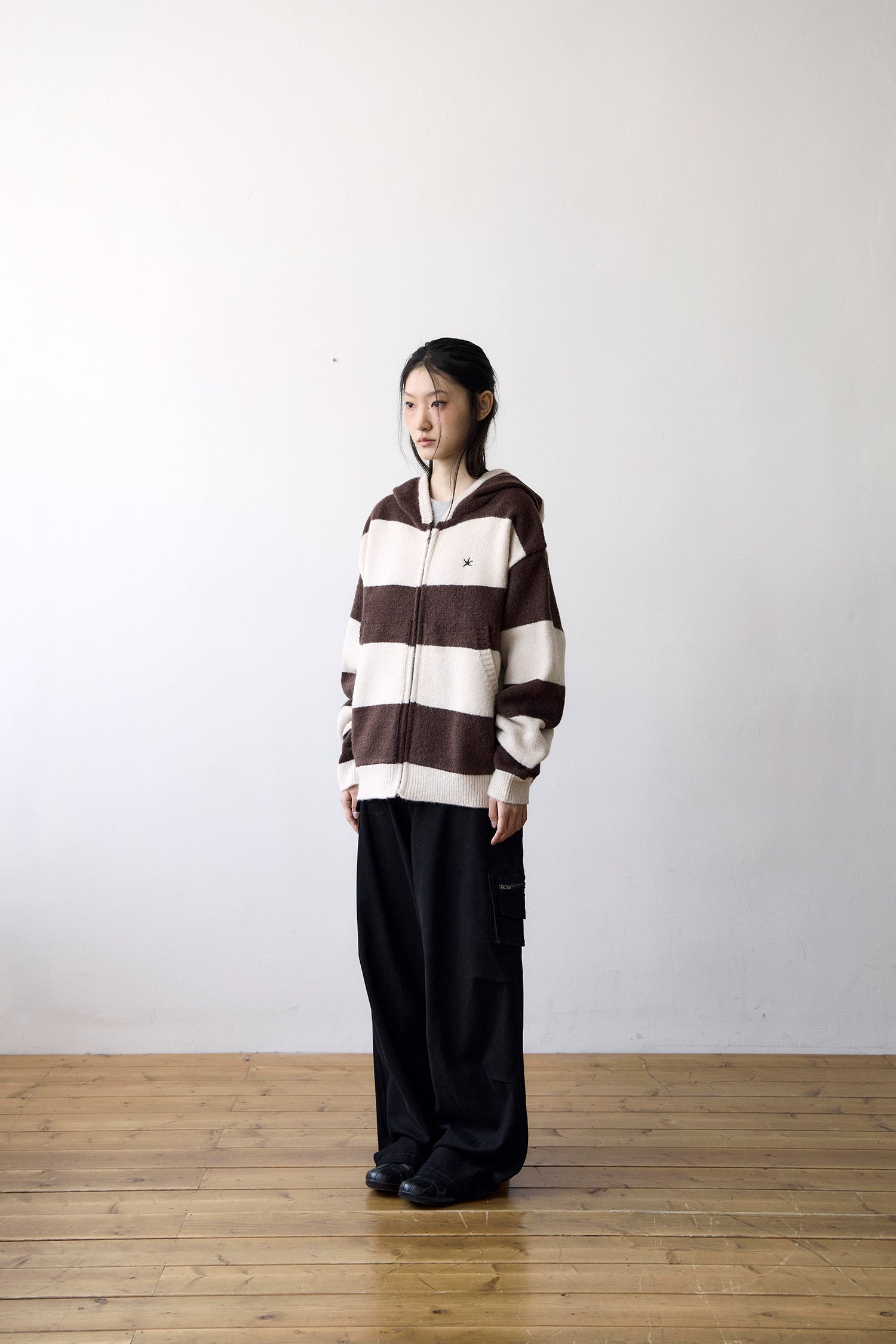 TCM stripe knit hooded zip-up (brown/ivory)