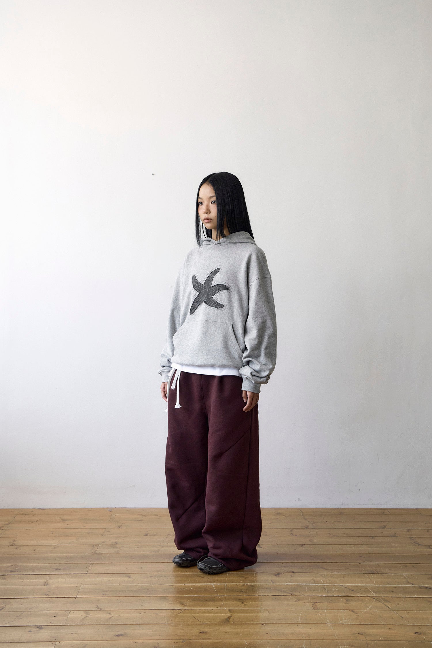 TCM starfish contour hoodie (grey)