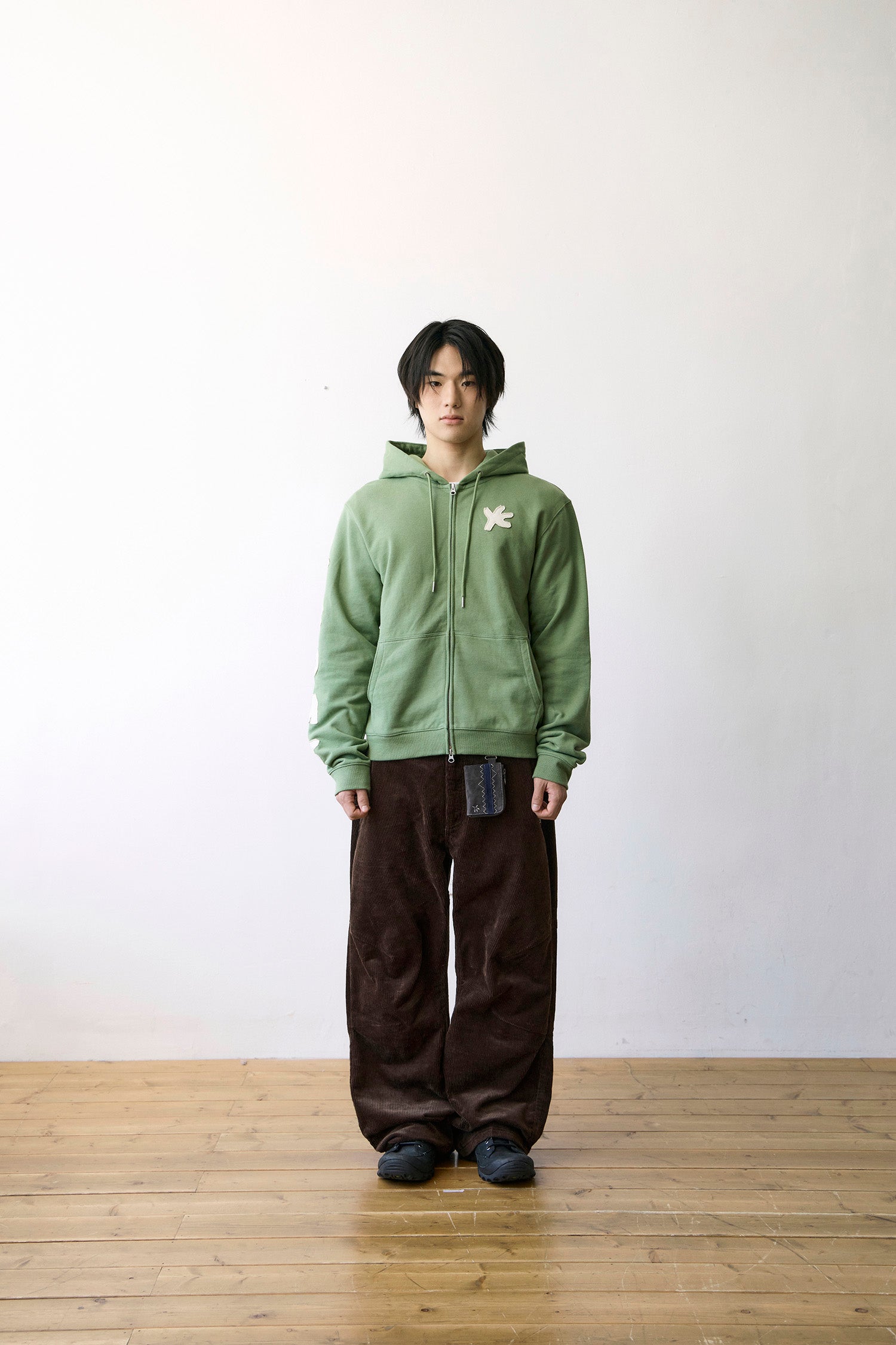 TCM tcdmt hooded zip-up (green)