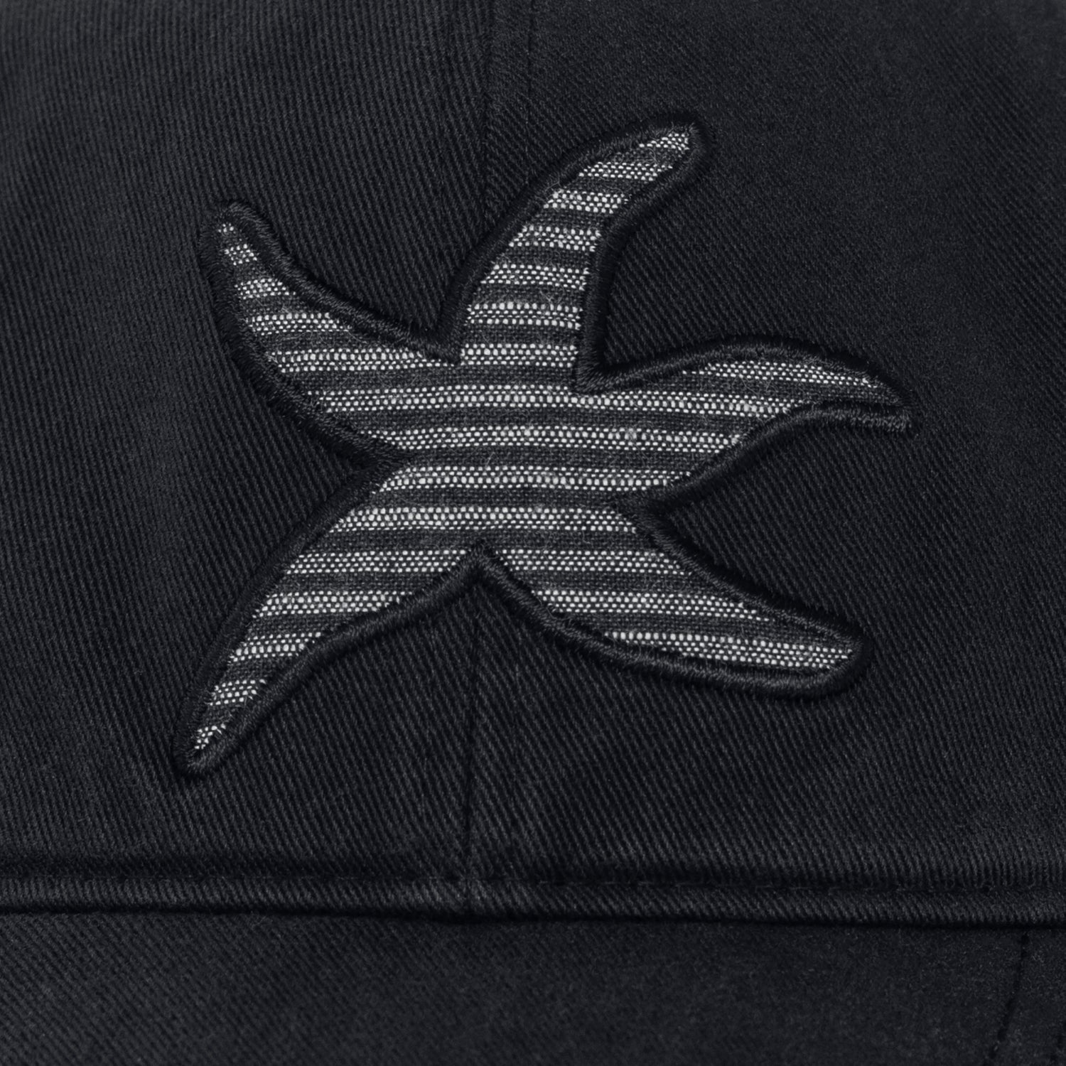 TCM stripe logo patch cap (black)