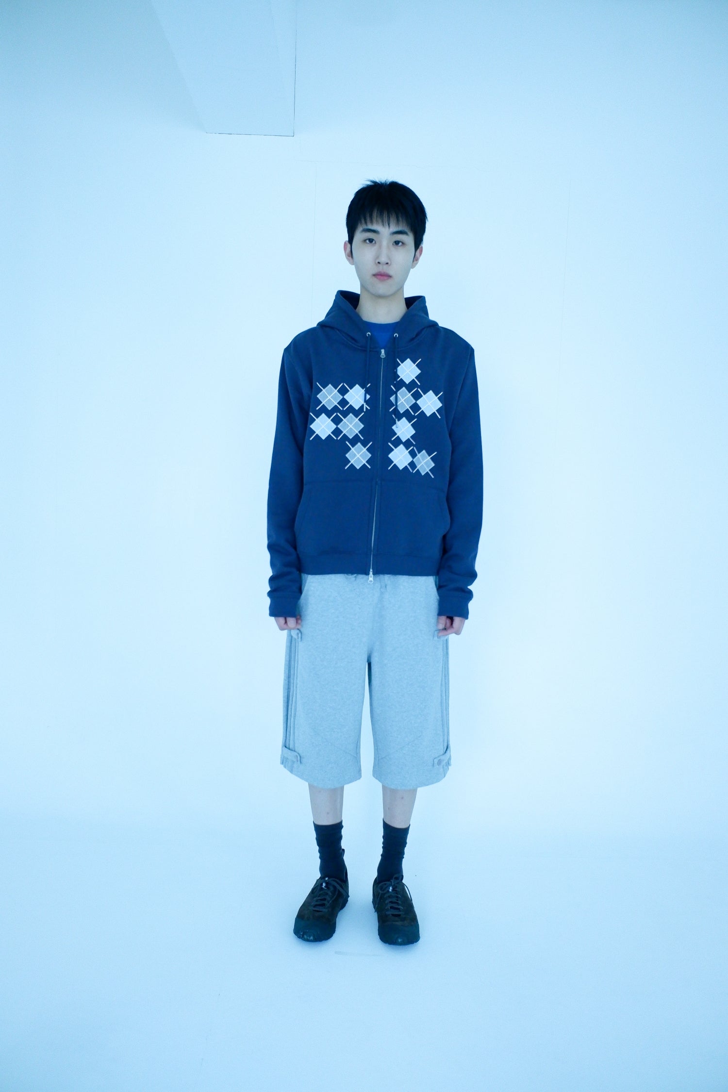 TCM argyle hooded zip-up (navy)
