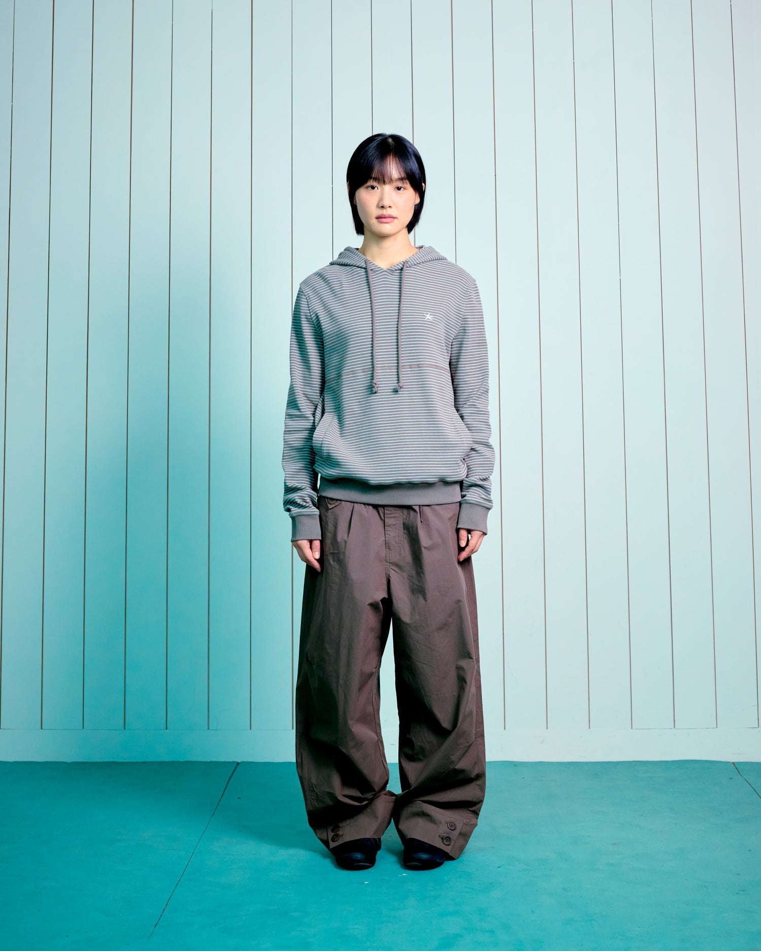 TCM contrast stripe hoodie (brown)