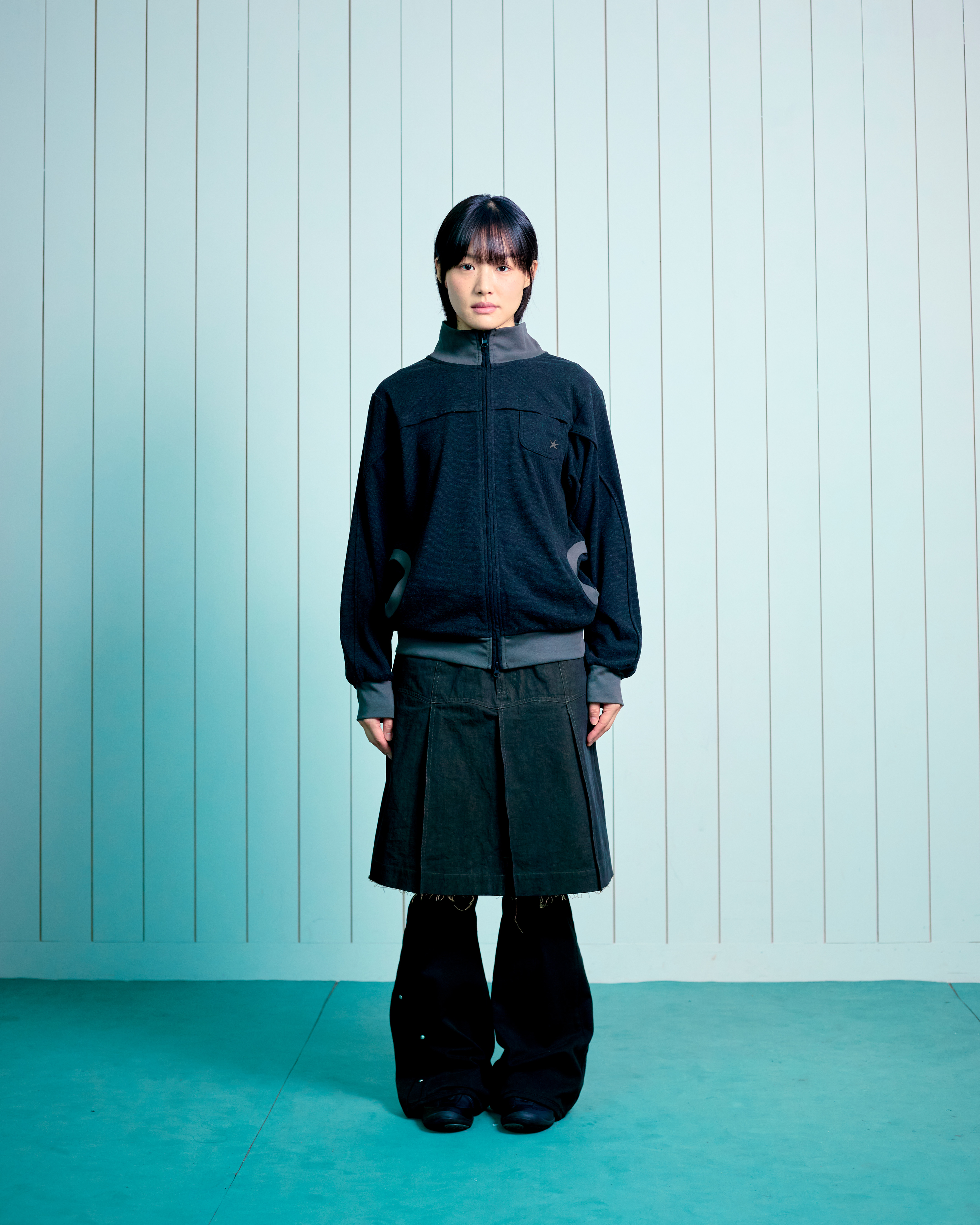 TCM cozy line jersey zip-up (black)
