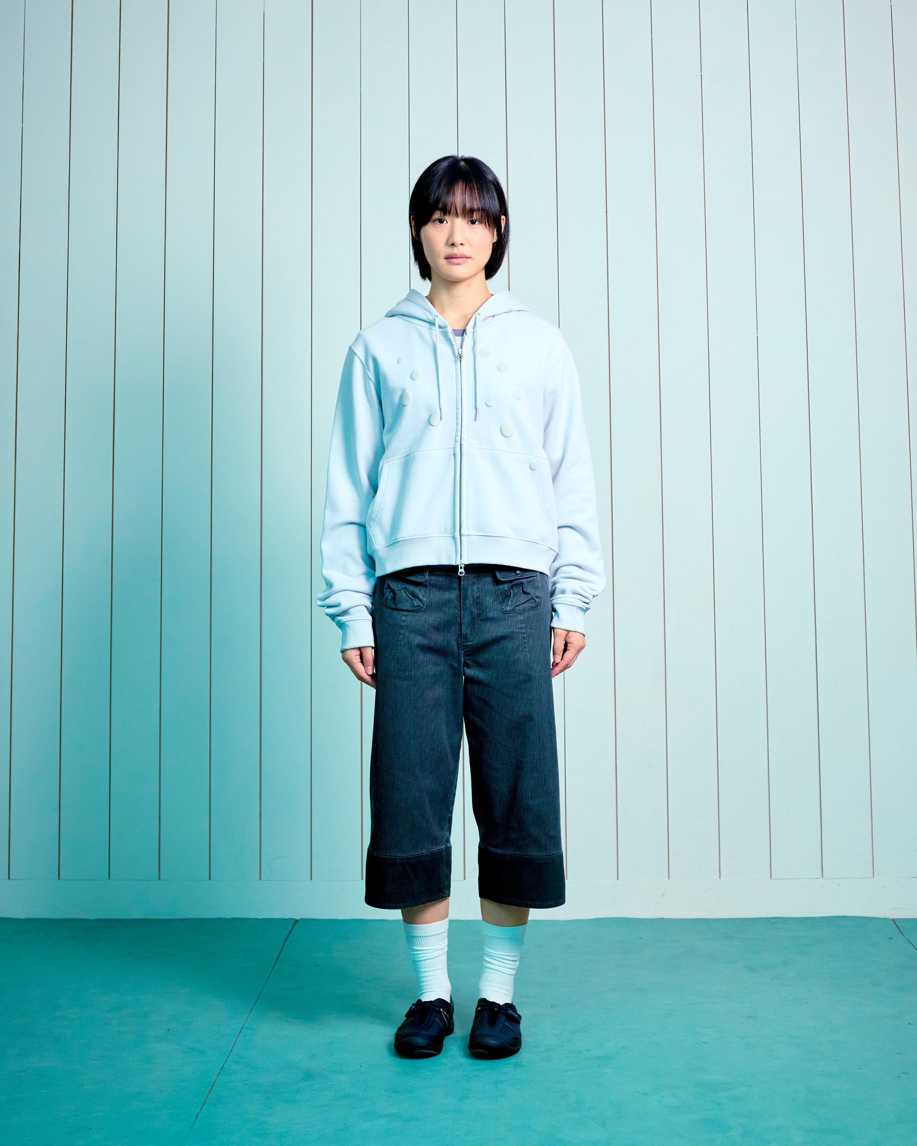 TCM dot hooded zip-up (light grey)