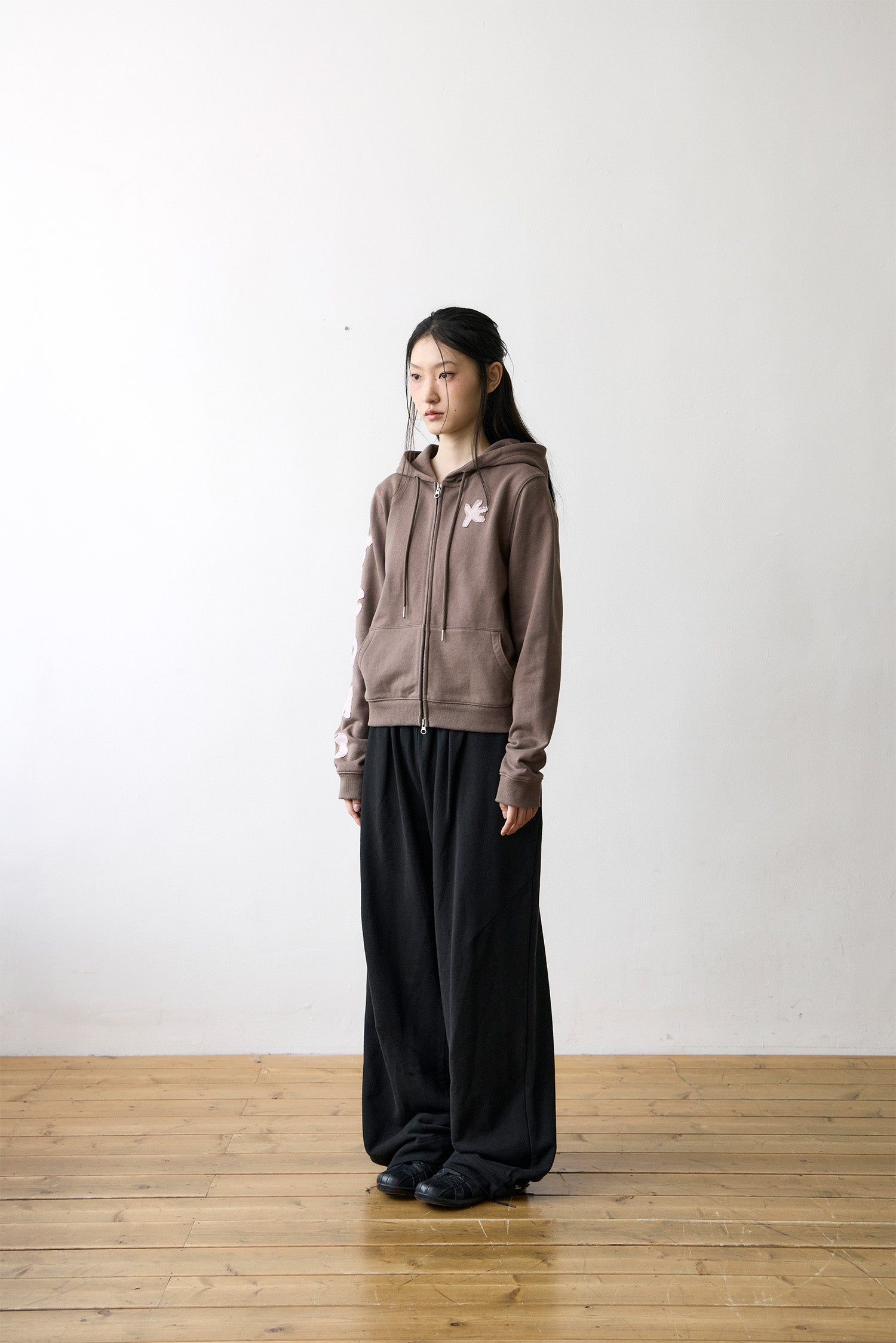 TCM T sweat pants (black)