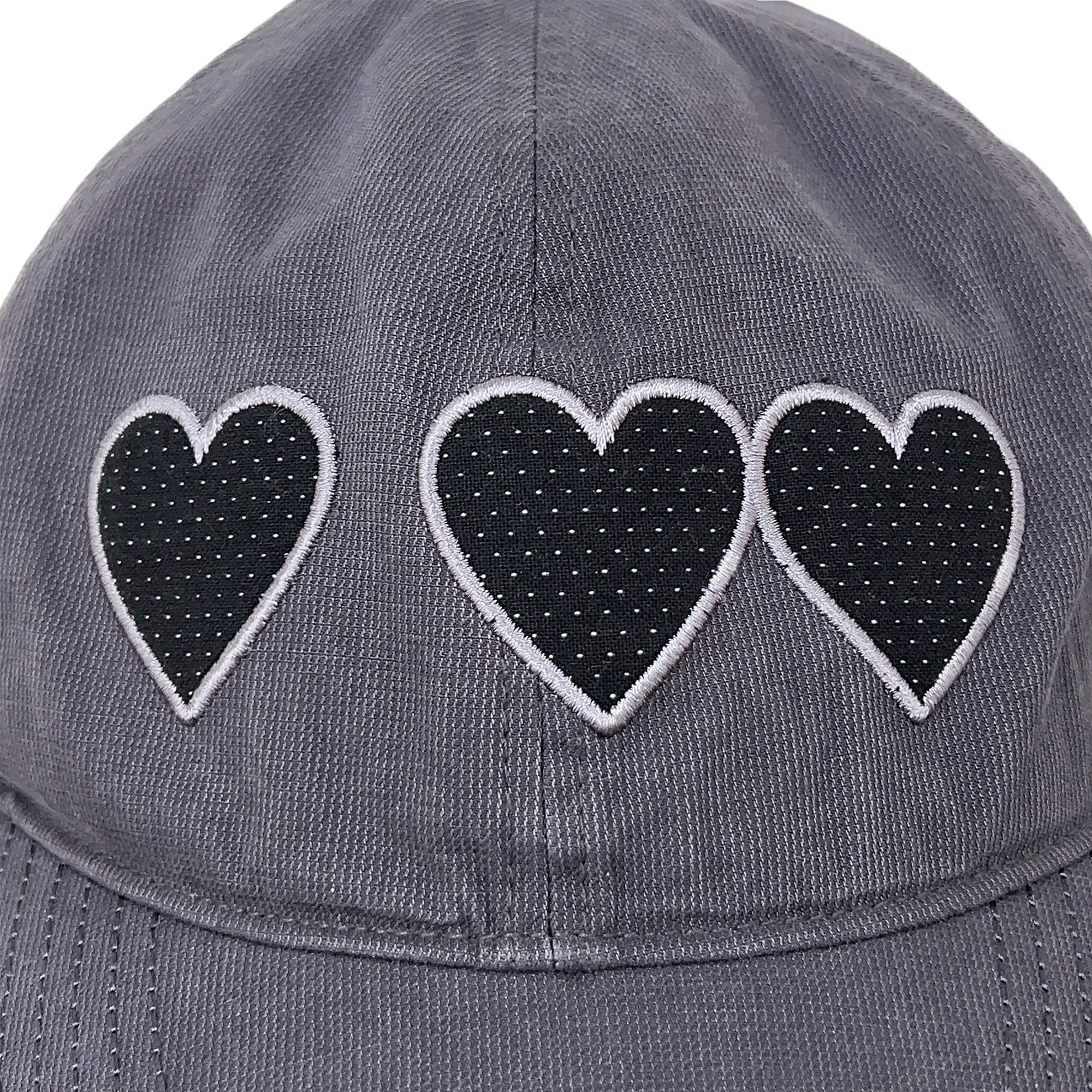 TCM heart cap (charcoal)